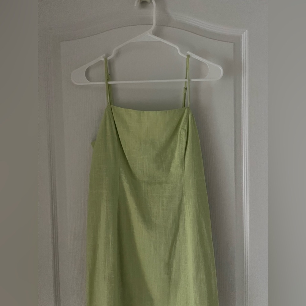 Jondie boutique size small lime green mini dress - like new